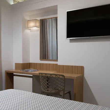 Magica Luna Boutique - 3*
