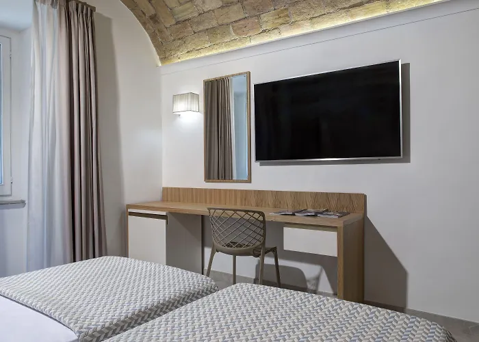 Magica Luna Boutique - 3* Roma