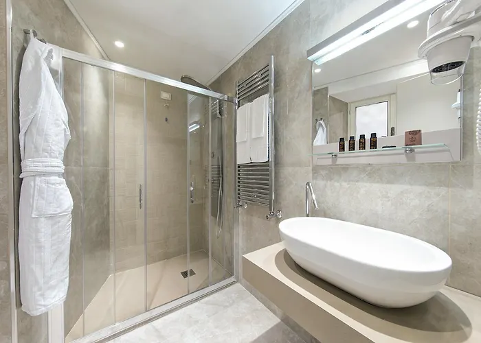 Magica Luna Boutique - 3*