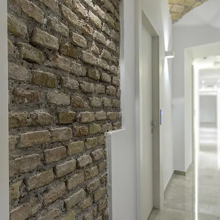 Magica Luna Boutique - Rome